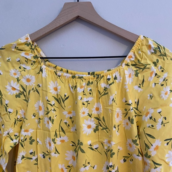 NWT Children's Place Floral Daisy Romper SIZE 16/XL - Picture 3 of 5